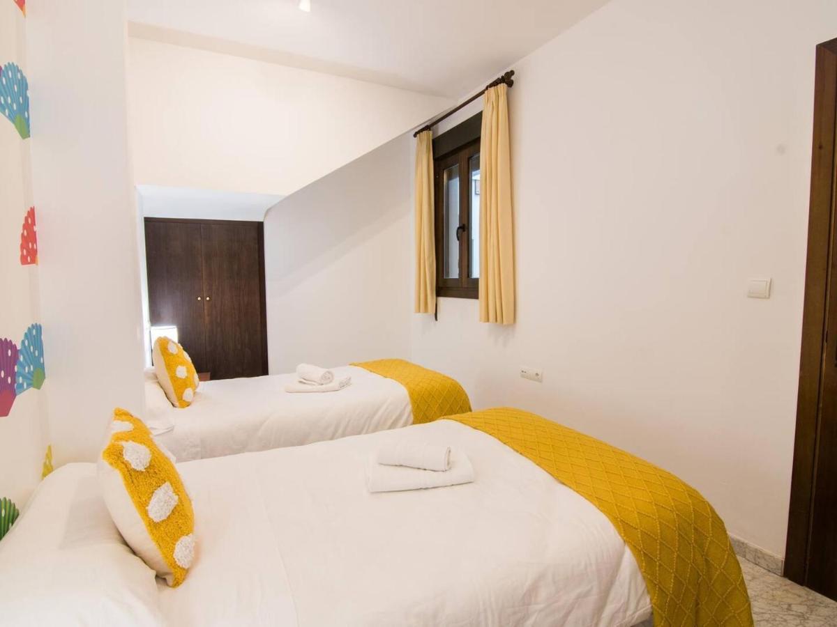 Tuguest Plaza De Gracia Apartment Granada Exterior foto