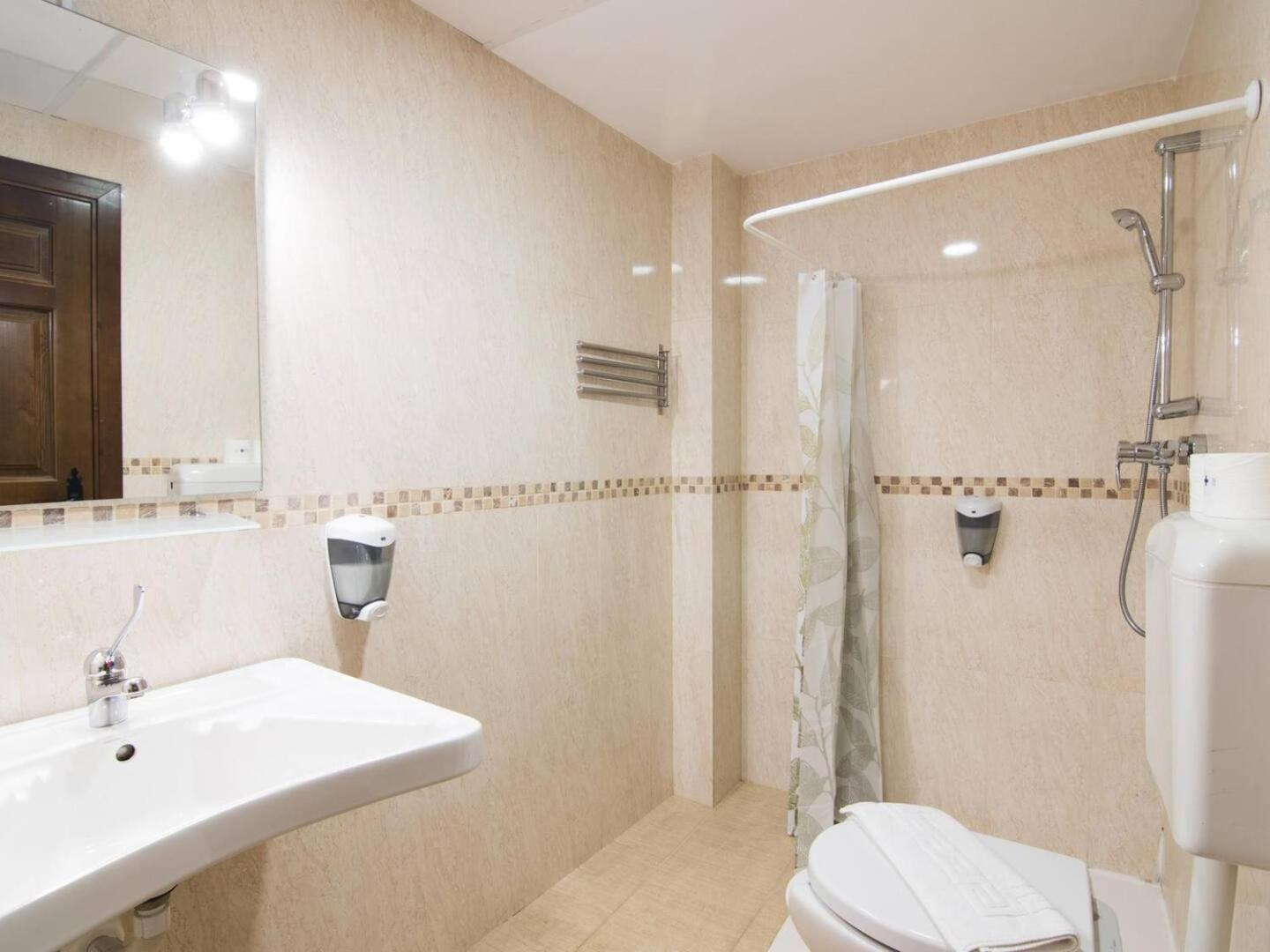 Tuguest Plaza De Gracia Apartment Granada Exterior foto