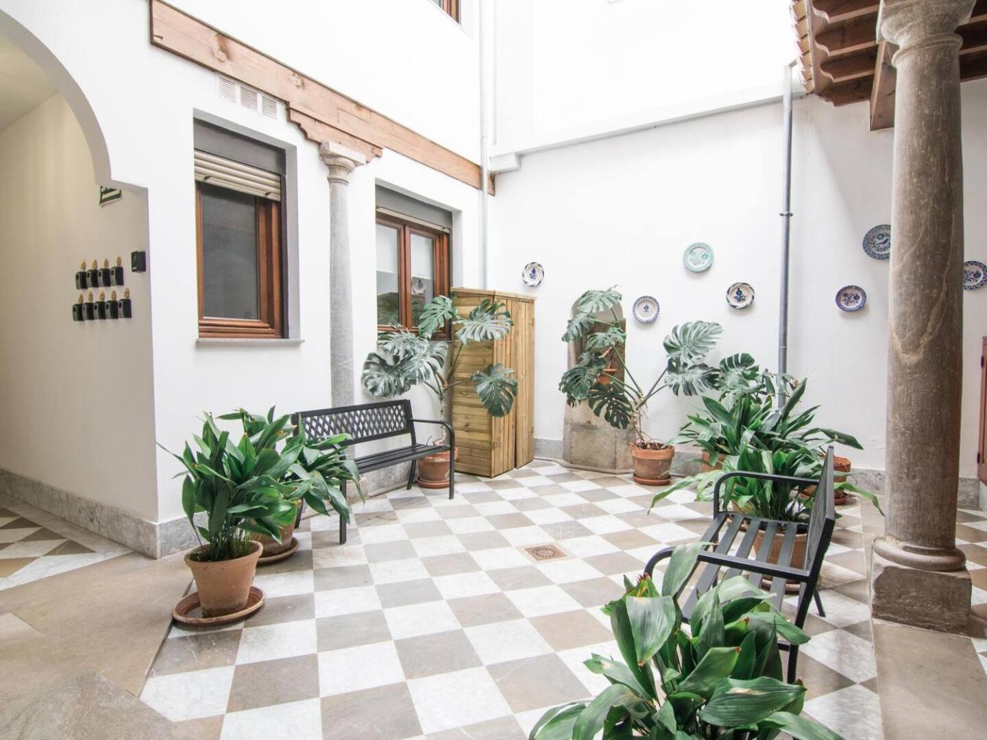 Tuguest Plaza De Gracia Apartment Granada Exterior foto
